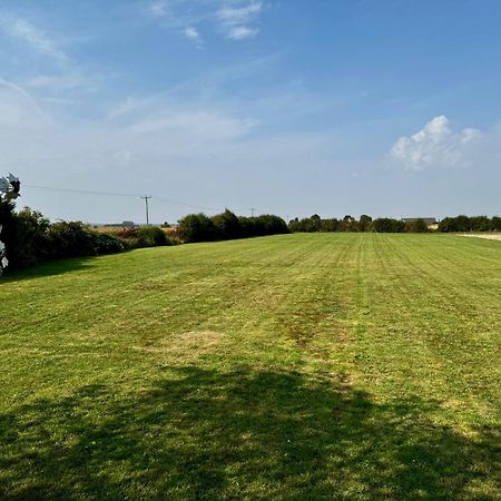 Luxury Isla Cottages, Bourne! Dog-Friendly, Countryside Views, Garden, Parking, 5Mins Pubs - Family Holiday Eksteriør bilde